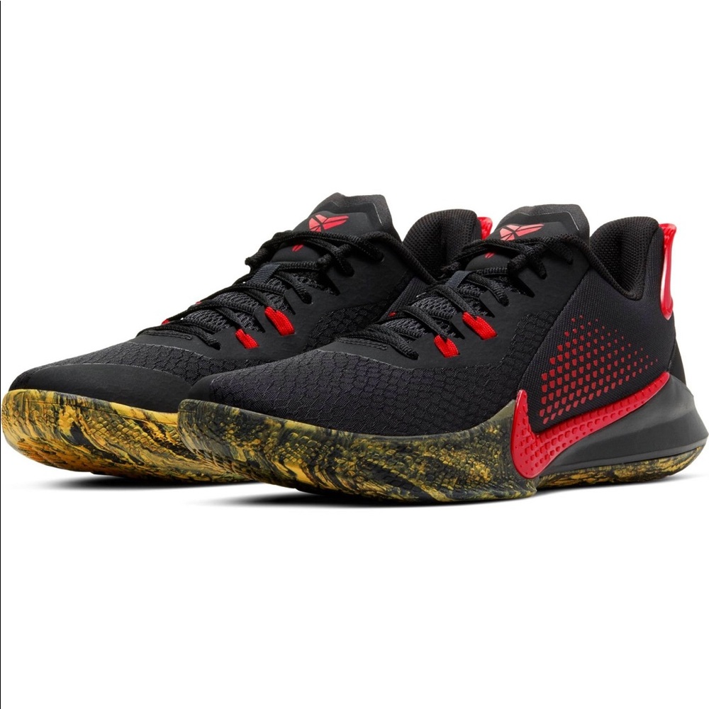 NEW Nike Mens Kobe Bryant Mamba Fury Black Red